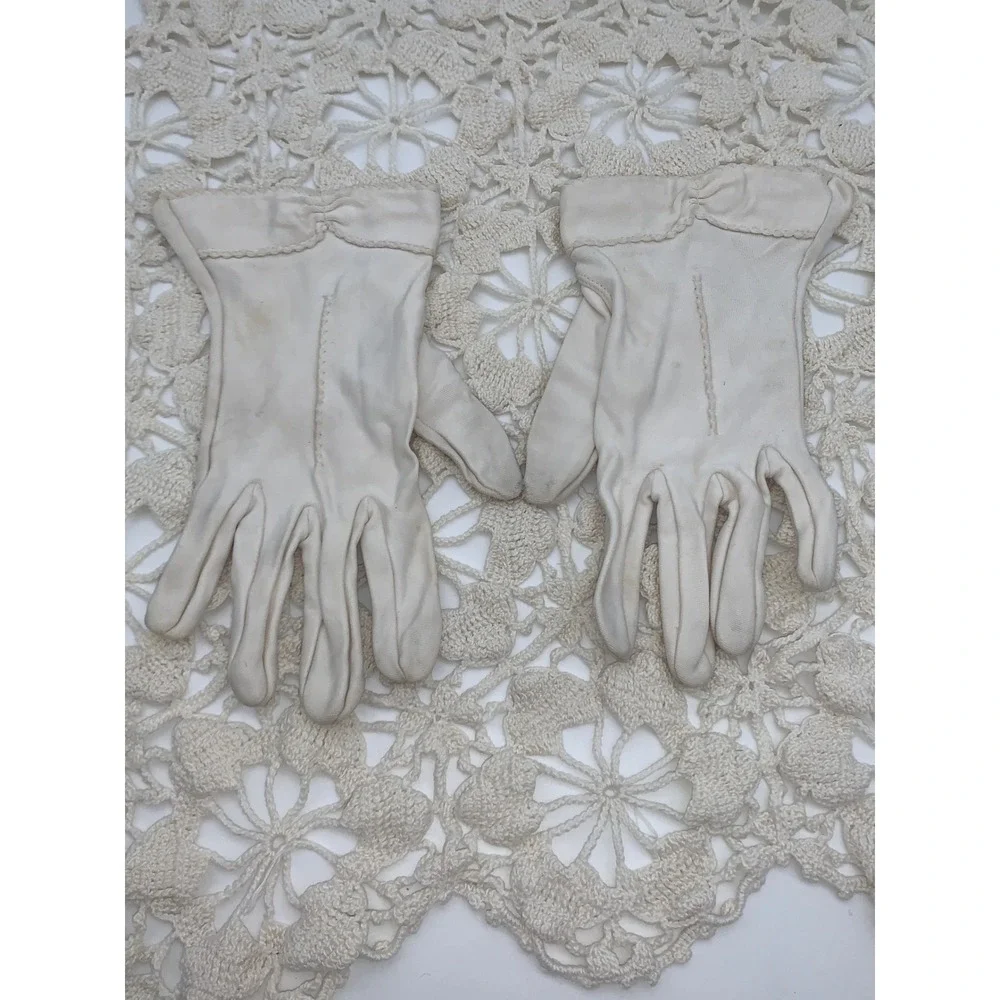 Vintage 1960s Ivory Nylon Tricot Dress Gloves Mid Century‎ Wedding Tea Party